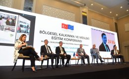 Gaziantep’te Bölgesel Kalkınma Ve Mesleki Eğitim Konferansı Düzenlendi