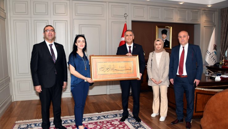 Vali Mahmut Çuhadar’a ‘Vakıflar Haftası’ ziyareti