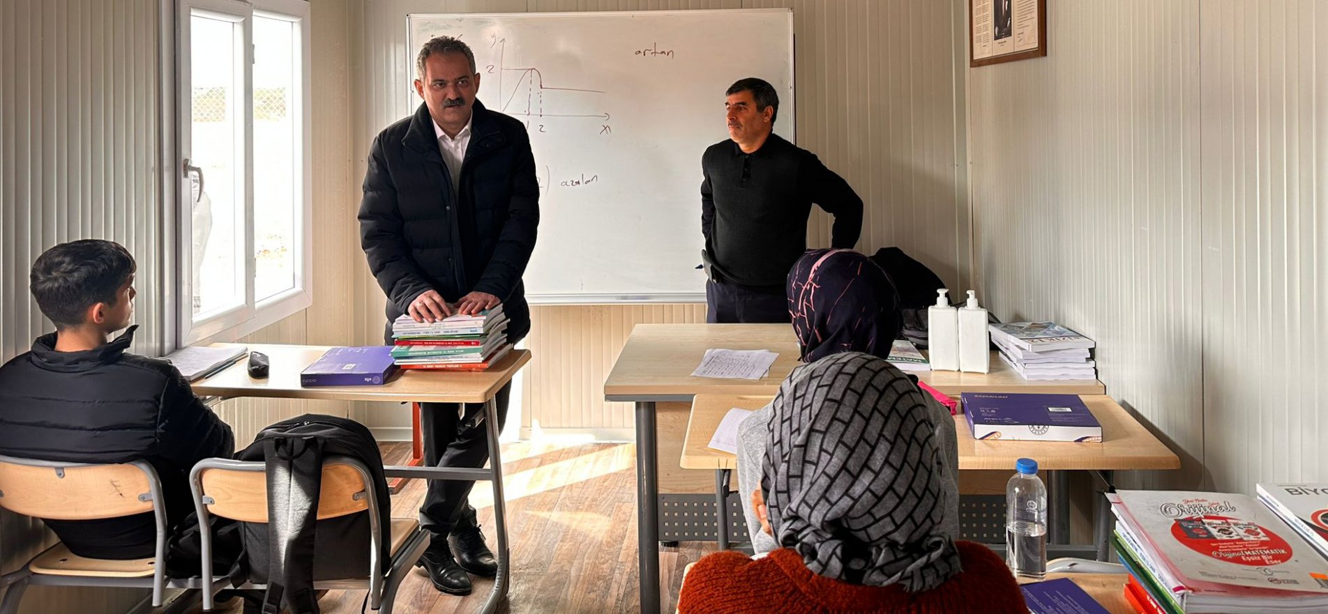 Bakan Özer: Deprem bölgesinde LGS ve YKS’ye hazırlanan öğrenciler için 761 DYK noktası oluşturuldu