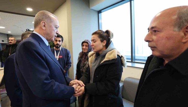 Cumhurbaşkanı Erdoğan yaralı teknisyeni ziyaret etti