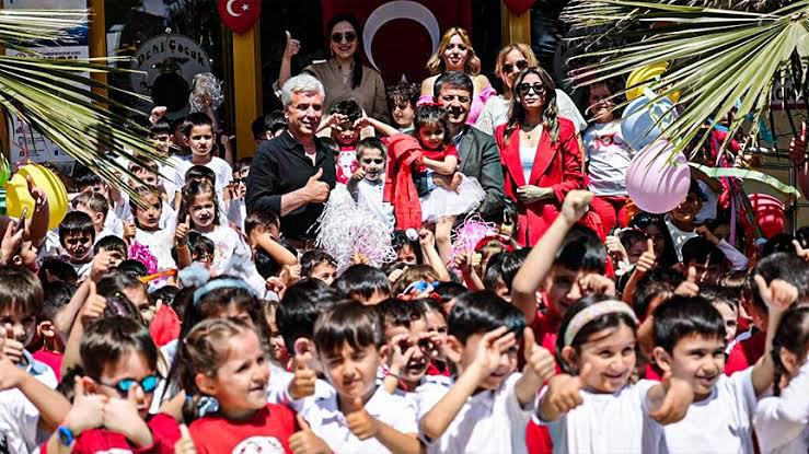 Adıyaman Belediyesi’nden Rengarenk 23 Nisan çocuk şenliği