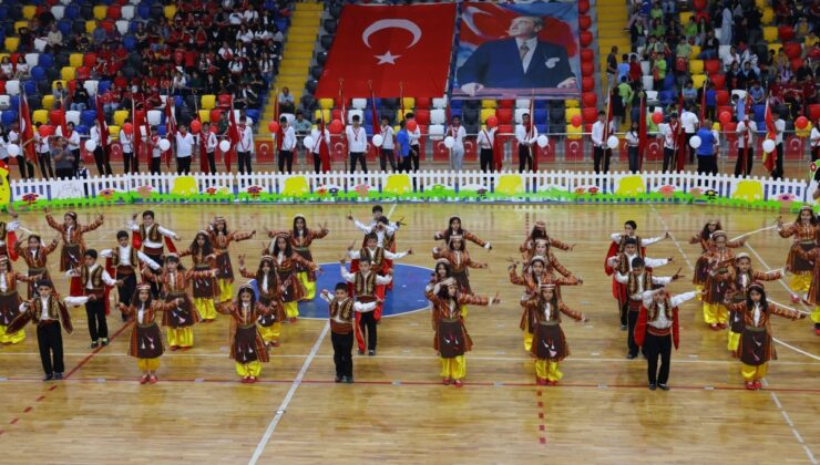 Adıyaman’da ‘23 Nisan Ulusal Egemenlik ve Çocuk Bayramı’ kutlandı
