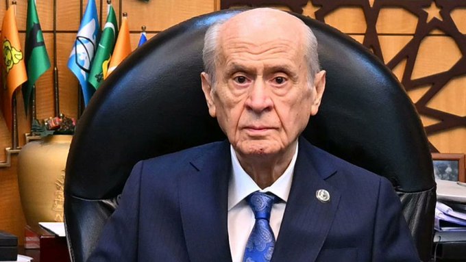 Bahçeli’den Celal Şengör’e sert tepki: ‘İstanbul’un tek taşından bile vazgeçmeyiz’