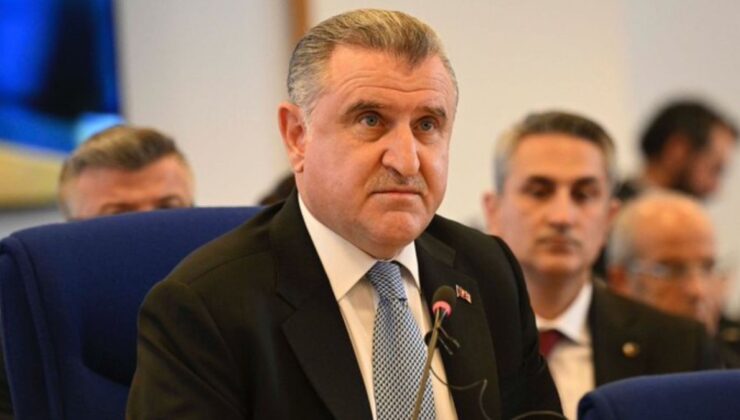 İstanbul’da deprem sonrası yurtlarla ilgili açıklama: ‘Çok şükür bir problem bulunmamaktadır’