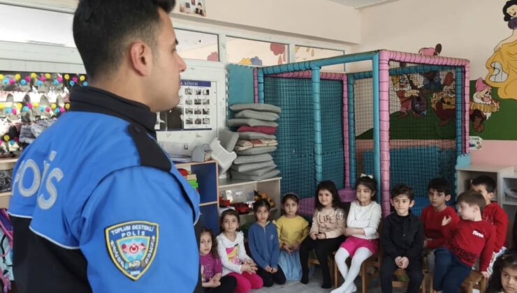 Kahta’da polis ekiplerinden anaokulu öğrencilerine eğitim