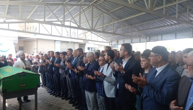 Rişvan aşiretinin çınarı Mustafa Turanlı son yolculuğuna uğurlandı