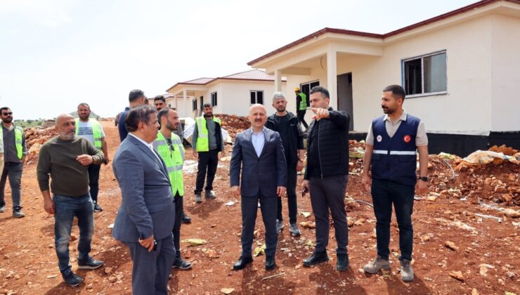 Vali Varol, kırsal konutları inceledi