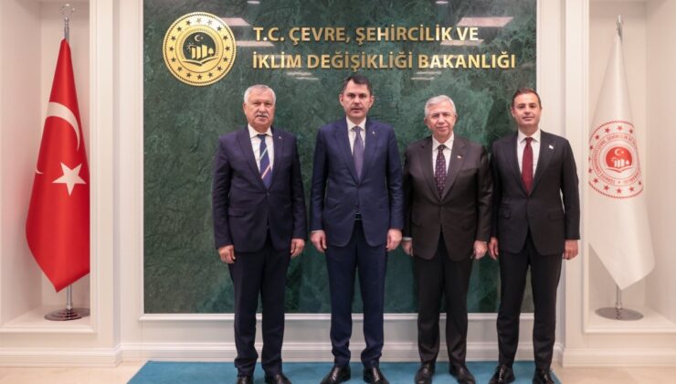 Bakan Kurum’dan yerel yönetimlerle işbirliği mesajı