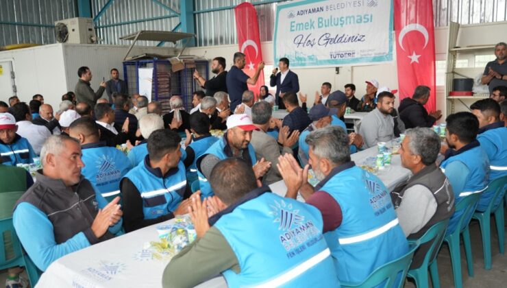 Başkan Tutdere, 1 Mayıs’ı belediye emekçileriyle kutladı: ‘Ben de bu kente hizmet eden bir işçiyim’  – Videolu Haber