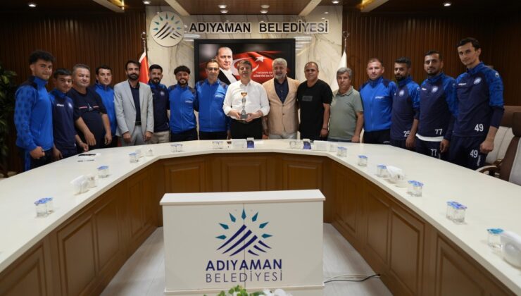 İşitme Engelli Sporculardan Başkan Tutdere’ye şampiyonluk sözü