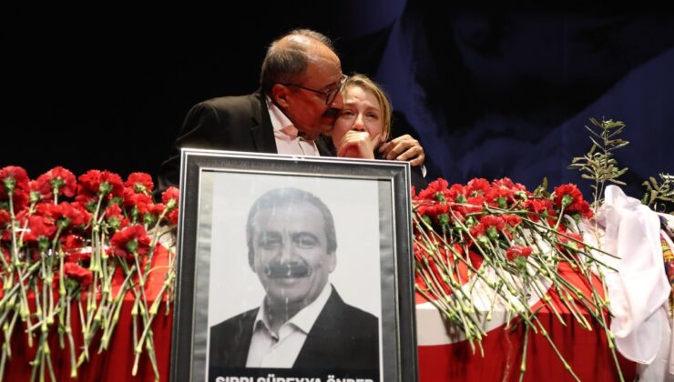 Sırrı Süreyya Önder son yolculuğuna uğurlandı: ‘Umutlu kalabalıkta barışa benzer bir şey gördüm’