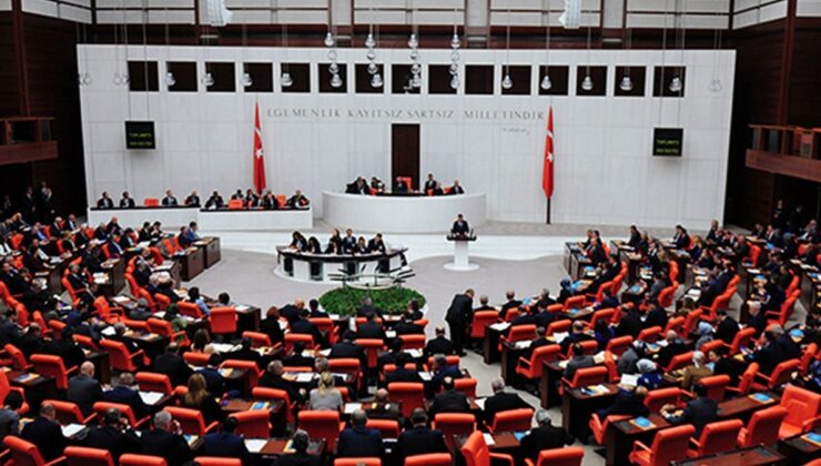 Sırrı Süreyya Önder’in vefatıyla Meclis’te milletvekili sayısı 592’ye düştü