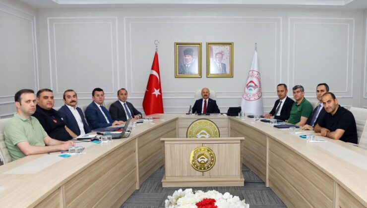 Vali Yardımcıları ‘Değerlendirme Toplantısı’ düzenlendi