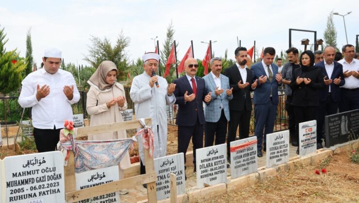 Adıyaman’da 15 Temmuz ve Deprem şehitlerine dualarla anıldı
