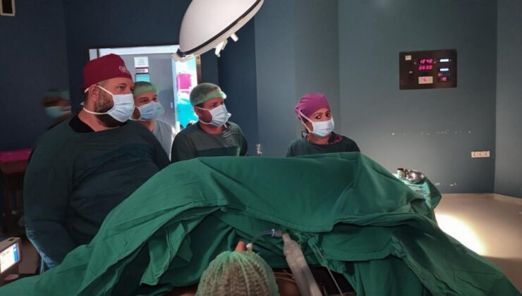 Kahta Devlet Hastanesi’nde bir ilk: Karın fıtığı ameliyatı kapalı yöntemle yapıldı
