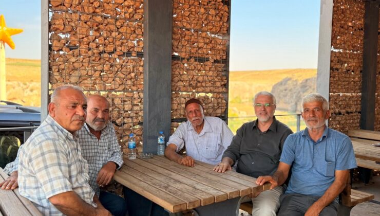 Başkan Kablan, Kızilin’i ziyaret eden vatandaşlarla bir araya geldi