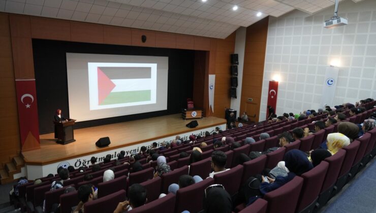 Yeni Akademik Yıla Gazze’yle Başlandı!