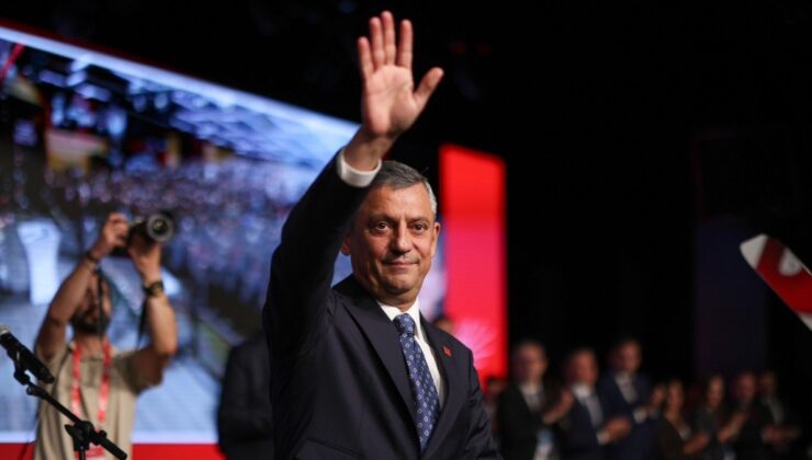 Özgür Özel: ‘Ekrem İmamoğlu’nun Cumhurbaşkanı adayı olamaması durumunda, en kuvvetli aday Mansur Yavaş olarak görünüyor’