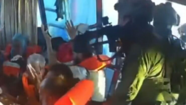 İsrail tarafından alıkonulan 4 aktivist sınır dışı edildi