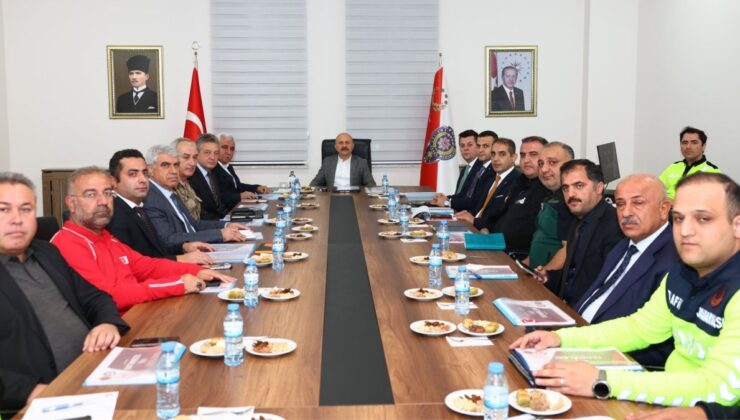Adıyaman’da ‘Kış Mevsimi Trafik Tedbirleri Toplantısı’ gerçekleştirildi