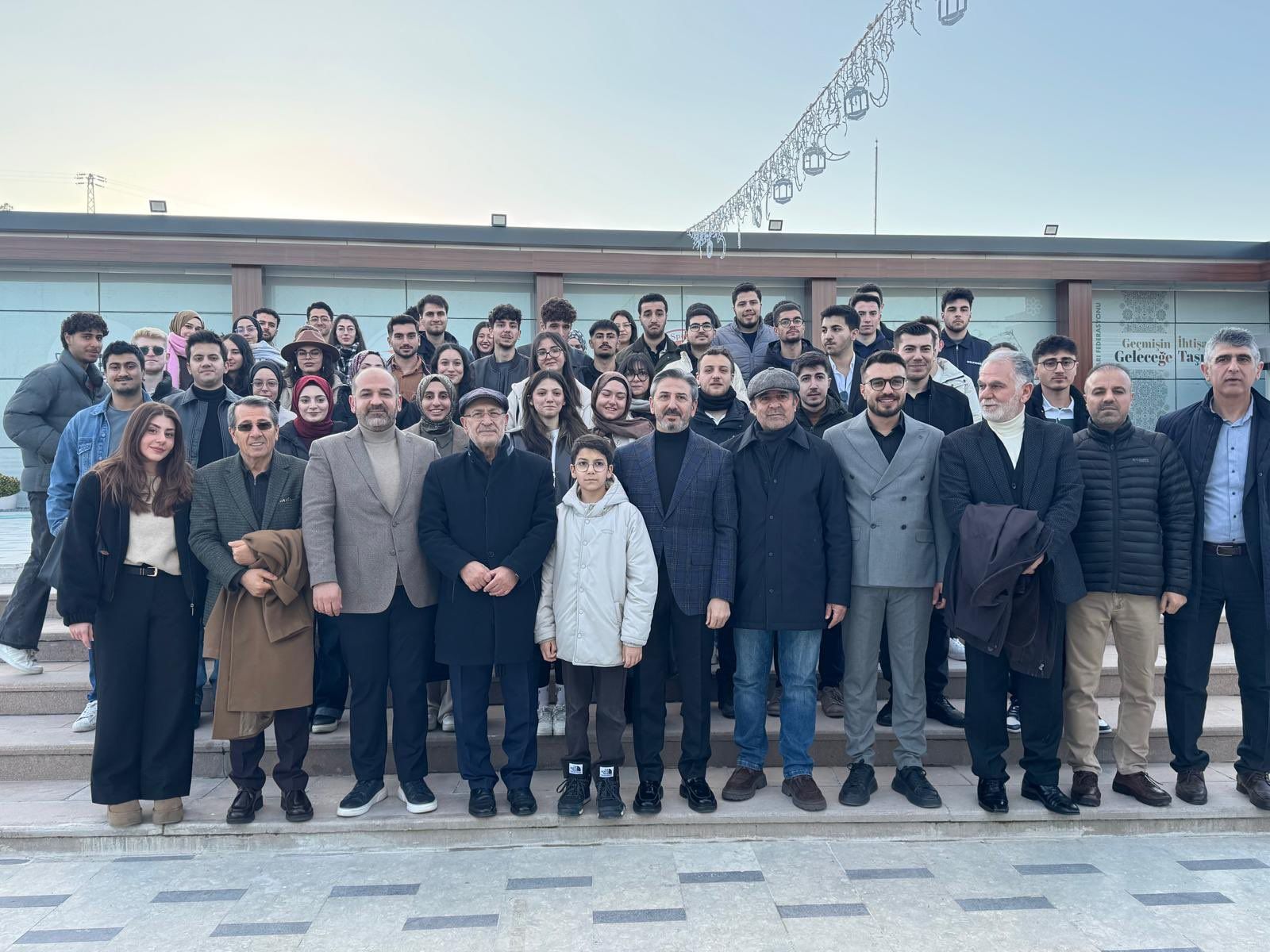 ADVAK’tan Gençlere İftar – Adıyaman İlk Haber : Doğru Haberin İlk Adresi