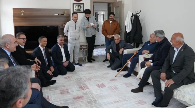 AK Parti Heyetinden Samsat’ta Yusuf Fırat’a Vefa Ziyareti