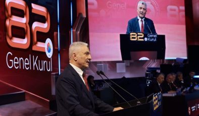 Ticaret Bakanı Bolat’tan ihracatta rekor açıklaması: ‘Günlük ihracat 2,4 milyar doları aştı’