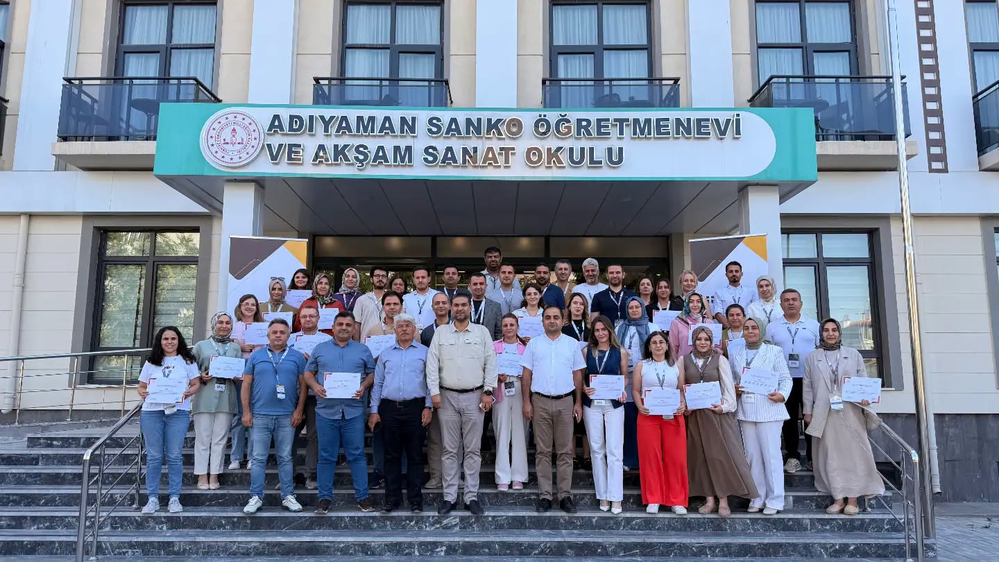 Yapay Zekâ Destekli Proje Yazma Eğitimi Tamamlandı