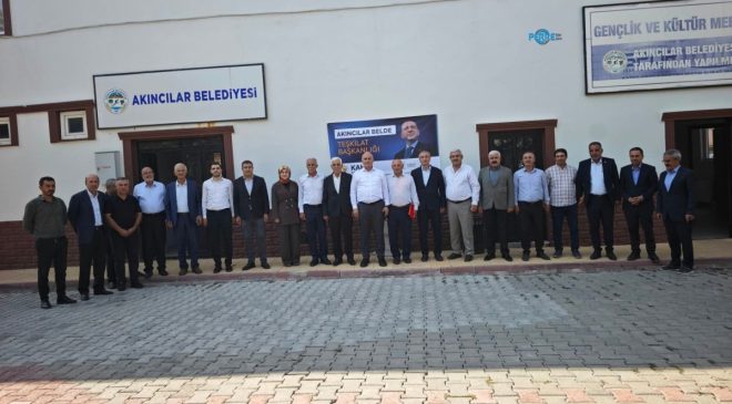 Milletvekili Özhan’dan Akıncılar Belediye Başkanı Çetinkaya’ya ziyaret