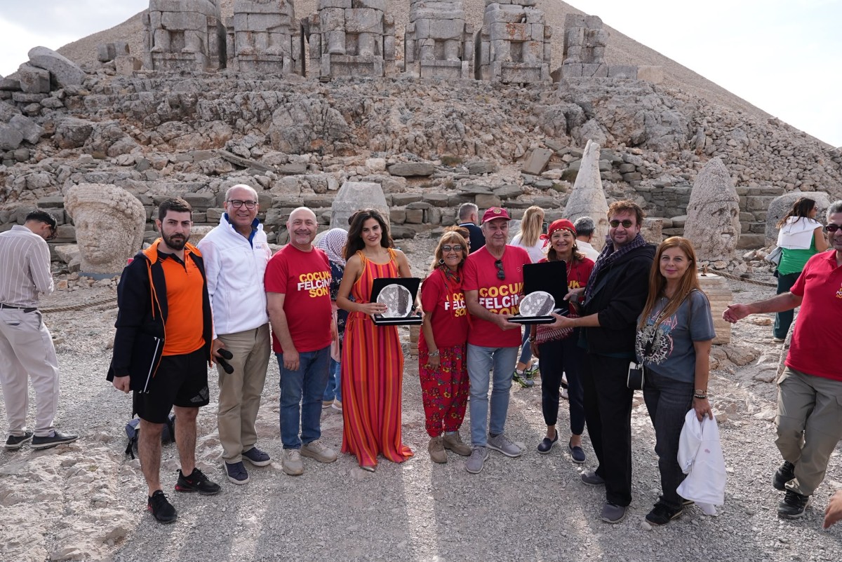 Nemrut’un zirvesinden çocuk felcine son mesajı