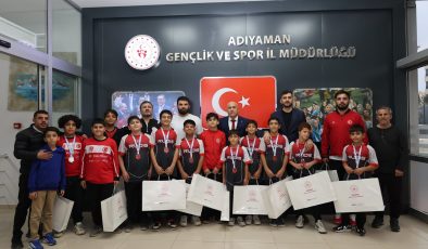 Adıyamanlı Sporcular Madalyalarla Döndüler! Başarıları Ödüllendirildi
