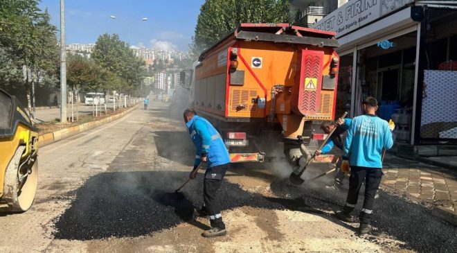 Adıyaman’da 6 mahallede yol onarımı, Hastane Caddesi’nde asfalt hazırlığı