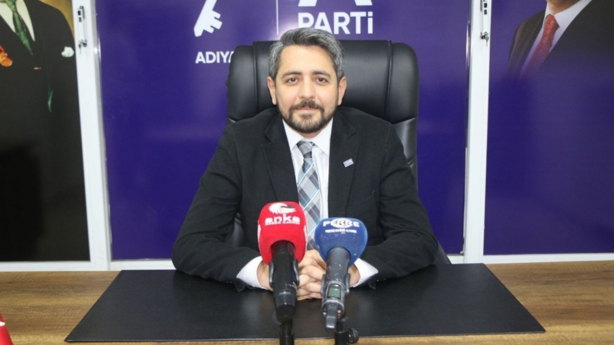 Anahtar Parti Besni İlçe Başkanı Dayan: ‘Cumhuriyet milli faziletimizdir’