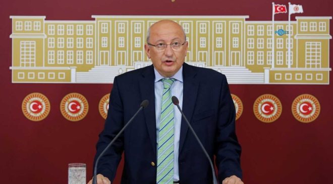 Çakırözer’in basın özgürlüğü raporu: Eylülde 50 kez hakim karşısına çıkan gazeteciler, 1350 erişim engeli