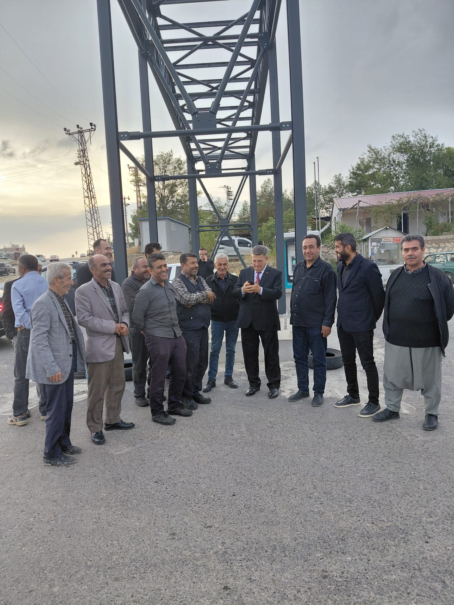 Besni Merinos Küçük Sanayi Sitesi’ne Dev Yatırım: Yönetim Kurulu Başkanı Ali Erdemoğlu İncelemelerde Bulundu