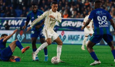 Fenerbahçe, Rize deplasmanında 3 golle kazandı