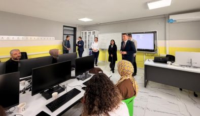 GAP İdaresi heyetinden Kahta GAP Kütüphanesi’ne ziyaret