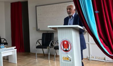 Mehmet Karakuş Hoca, İmam Hatipler Haftası’nda öğrencilerle buluştu