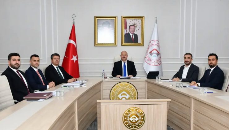 Vali Küçük Başkanlığında Örenli OSB Yönetim Kurulu Toplantısı Yapıldı
