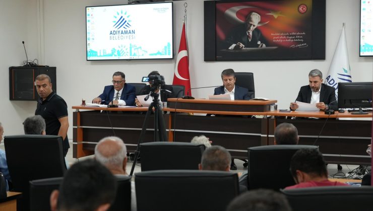 Adıyaman Belediyesi’nden Gölbaşı’na 180 ton bitüm desteği